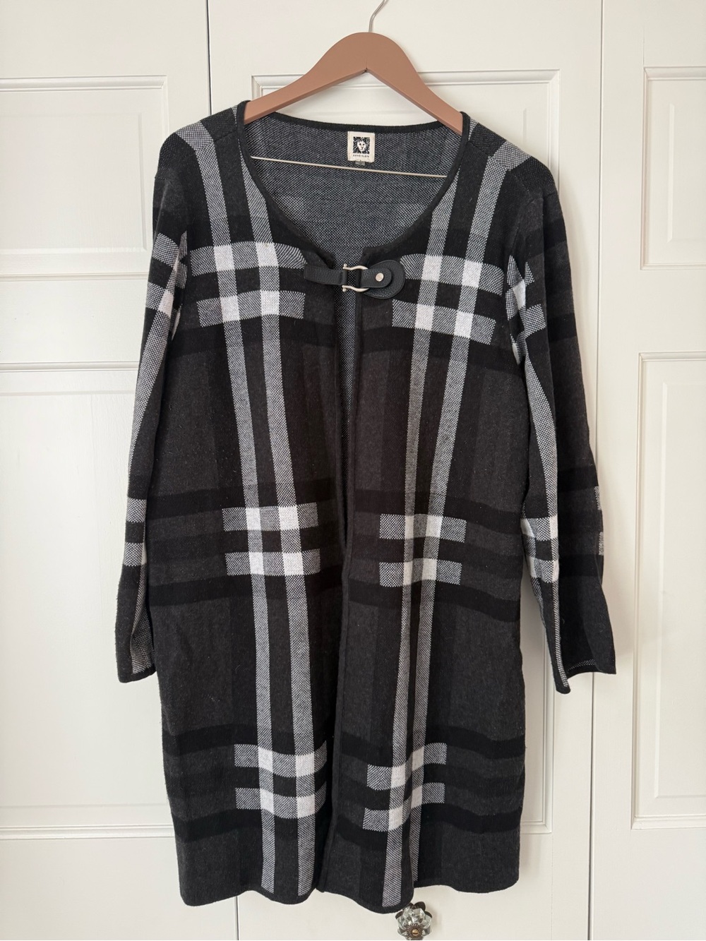 Plaid Open-Front Long Cardigan with Buckle Closure - Black & Gray